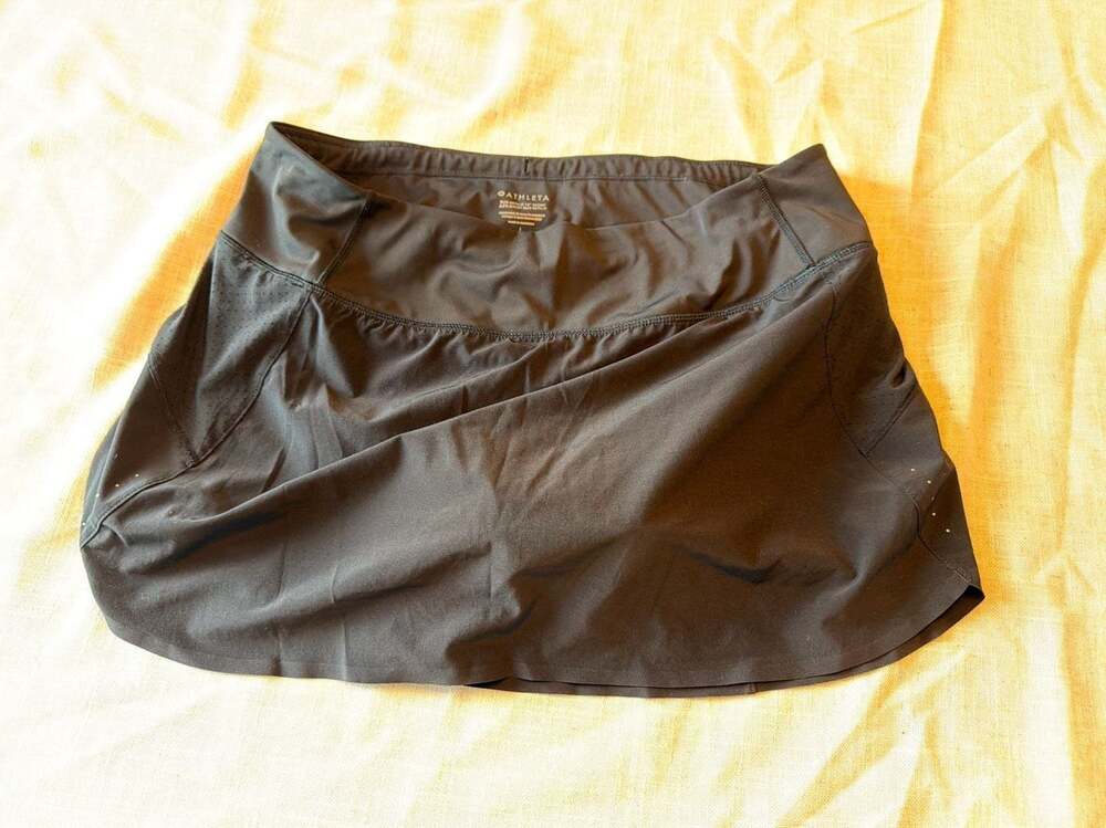 Athleta Run With It 14" Skort Black Size Large